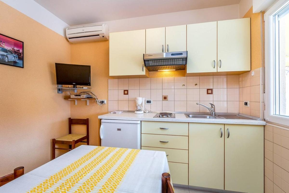 Apartments Nevija Medulin Extérieur photo