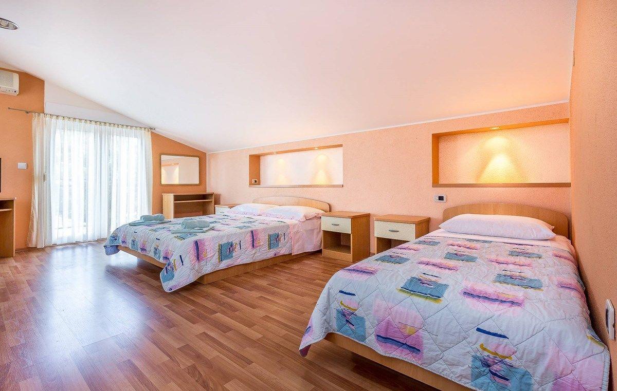 Apartments Nevija Medulin Extérieur photo