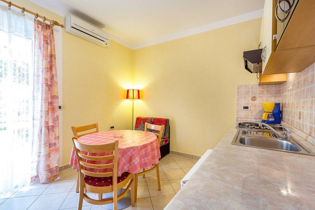 Apartments Nevija Medulin Extérieur photo